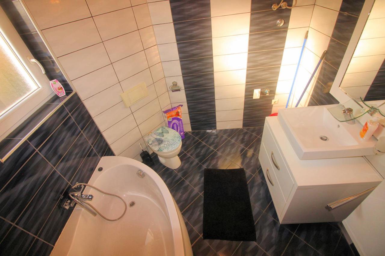 Apartment Martina ツリクヴェニツァ エクステリア 写真